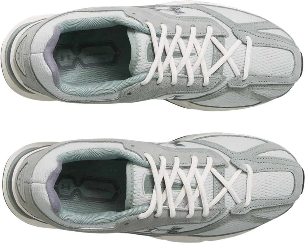 Кроссовки взрослые