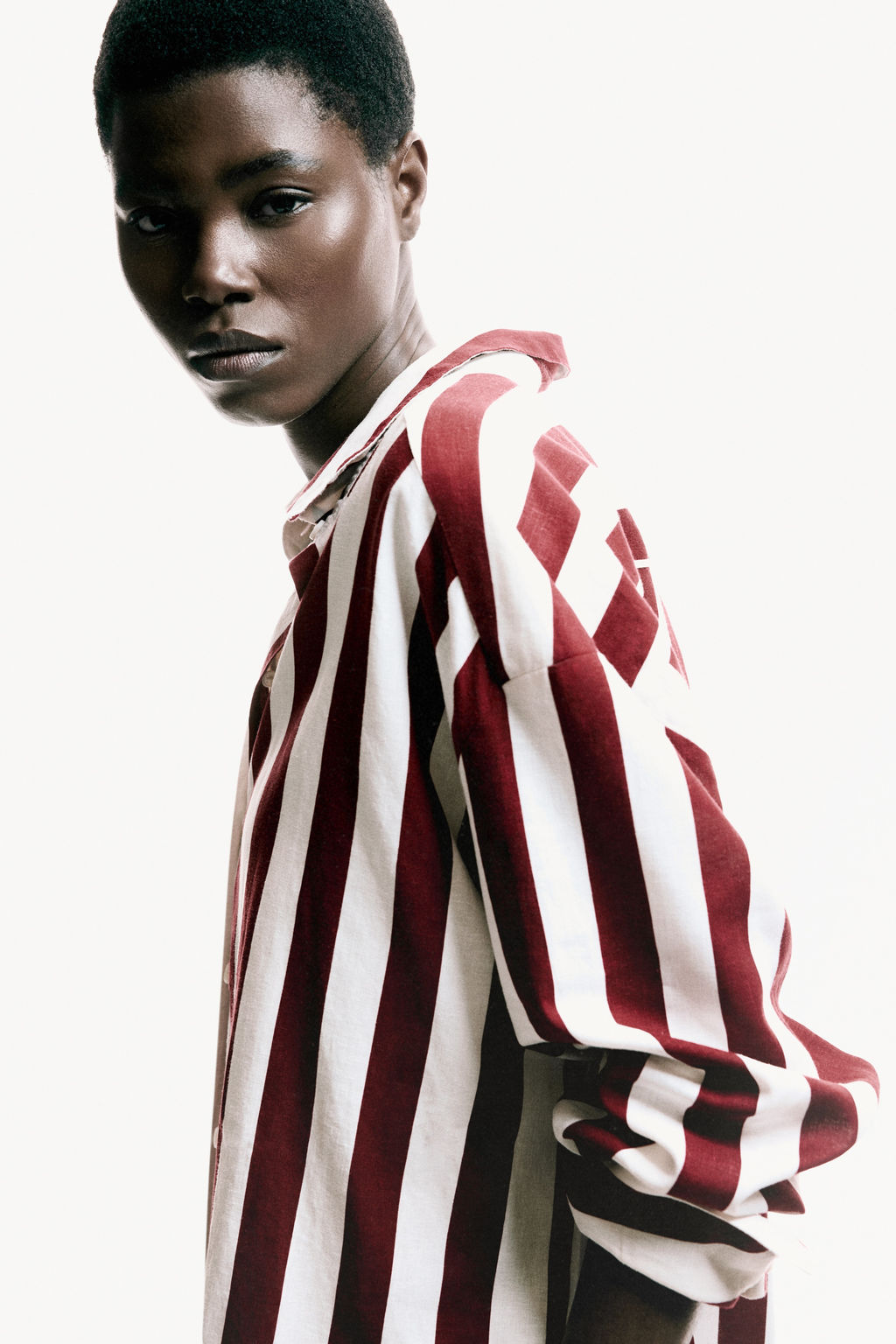 Camisa oversize en mezcla de lino - H&m фото 2