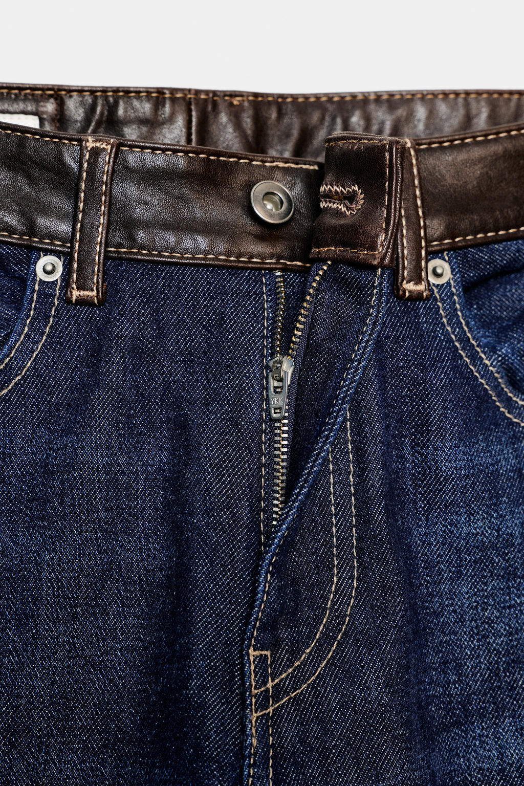 TRF STRAIGHT WIDE HIGH-WAIST LEATHER JEANS - Zara фото 8