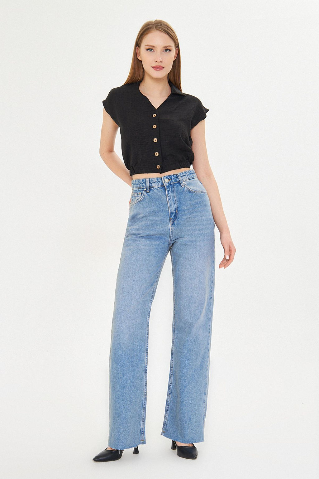 TRENDYOLMILLA Mavi Pacas? Kesikli Soluk Efekt Vintage Yuksek Bel Straight Jeans TWOAW25JE00378 фото 12