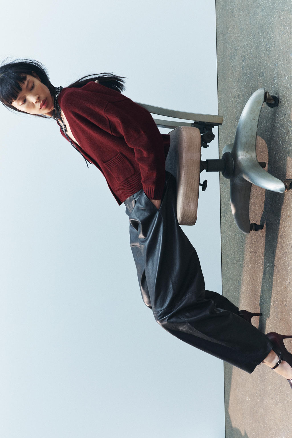 100% WOOL JACKET WITH GOLD BUTTONS - Zara фото 4