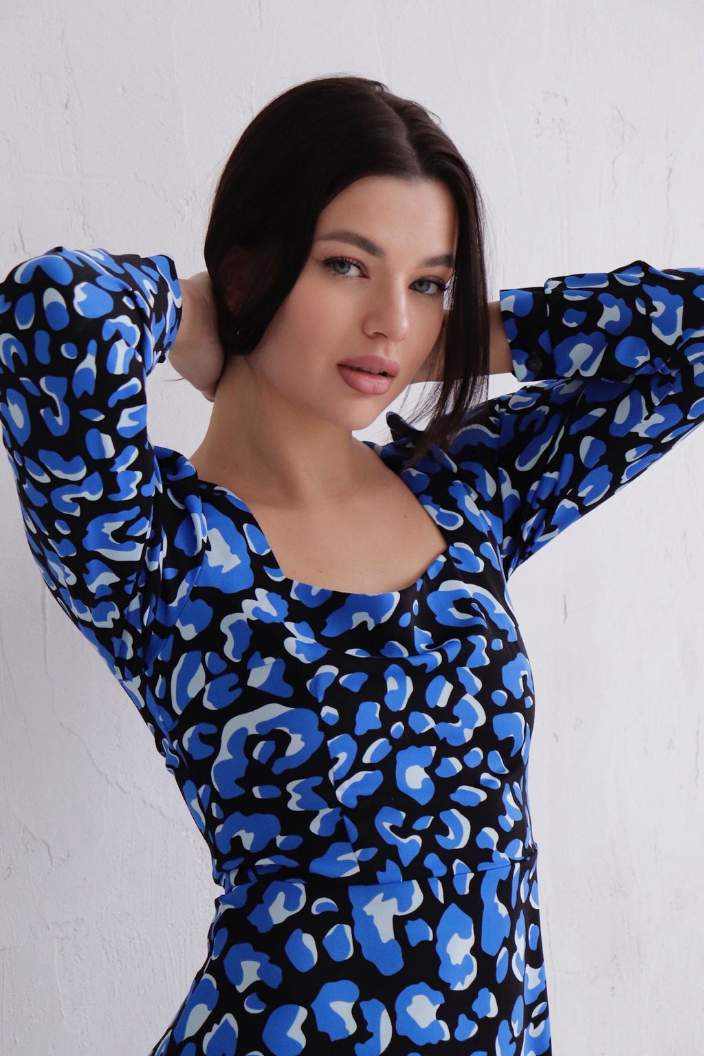 Платье с вырезом каре чёрно-синее - Martichelli фото 6