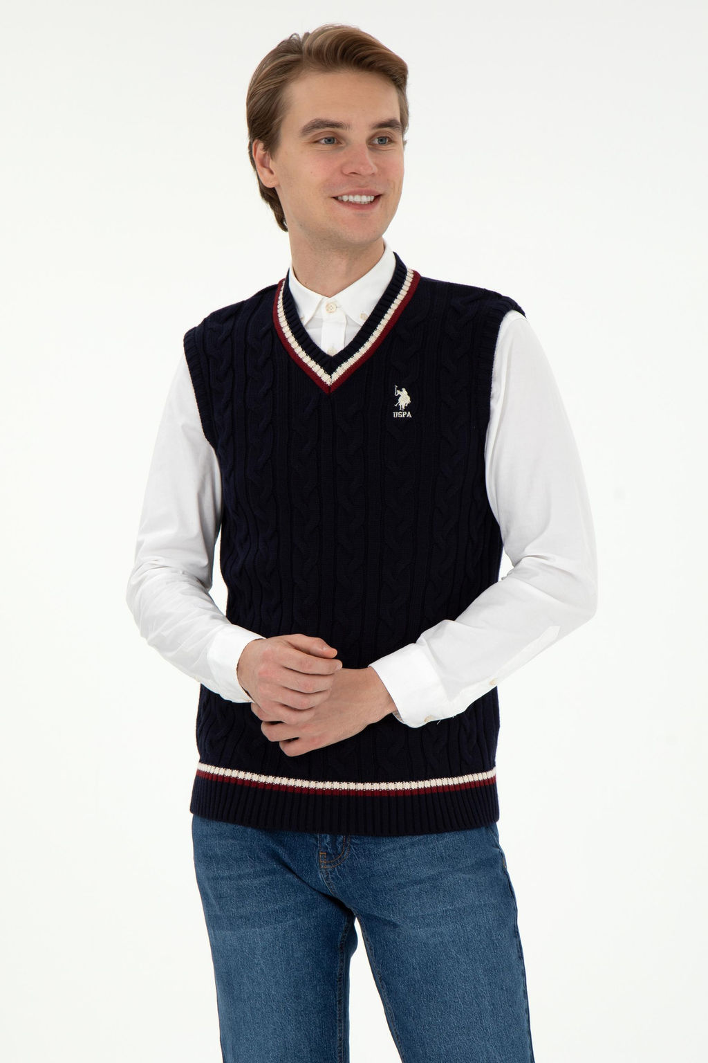 Мужской темно-синий свитер Неожиданная скидка в корзине