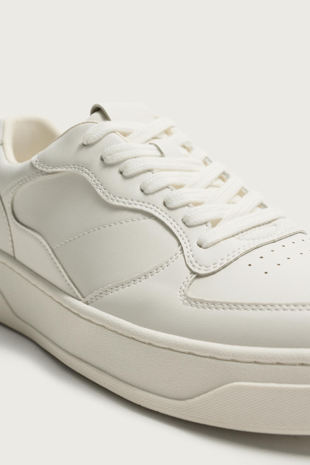 ZAPATILLA ESTILO RETRO / Blanco - Zara фото 3