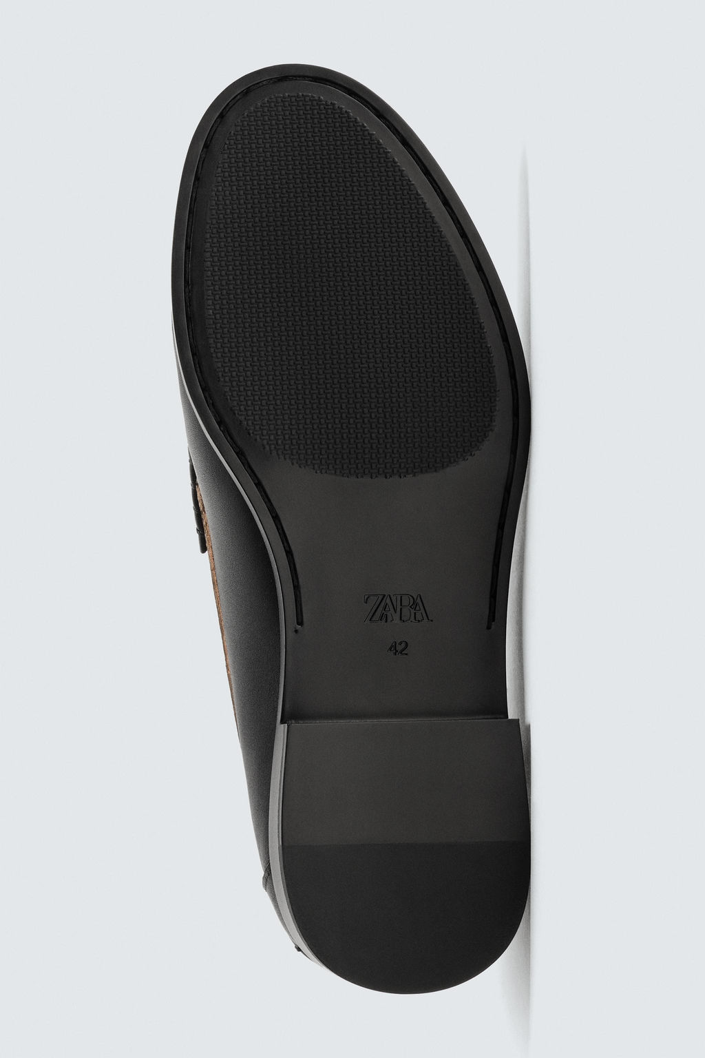 LIMITED EDITION LEATHER LOAFERS - Zara фото 7