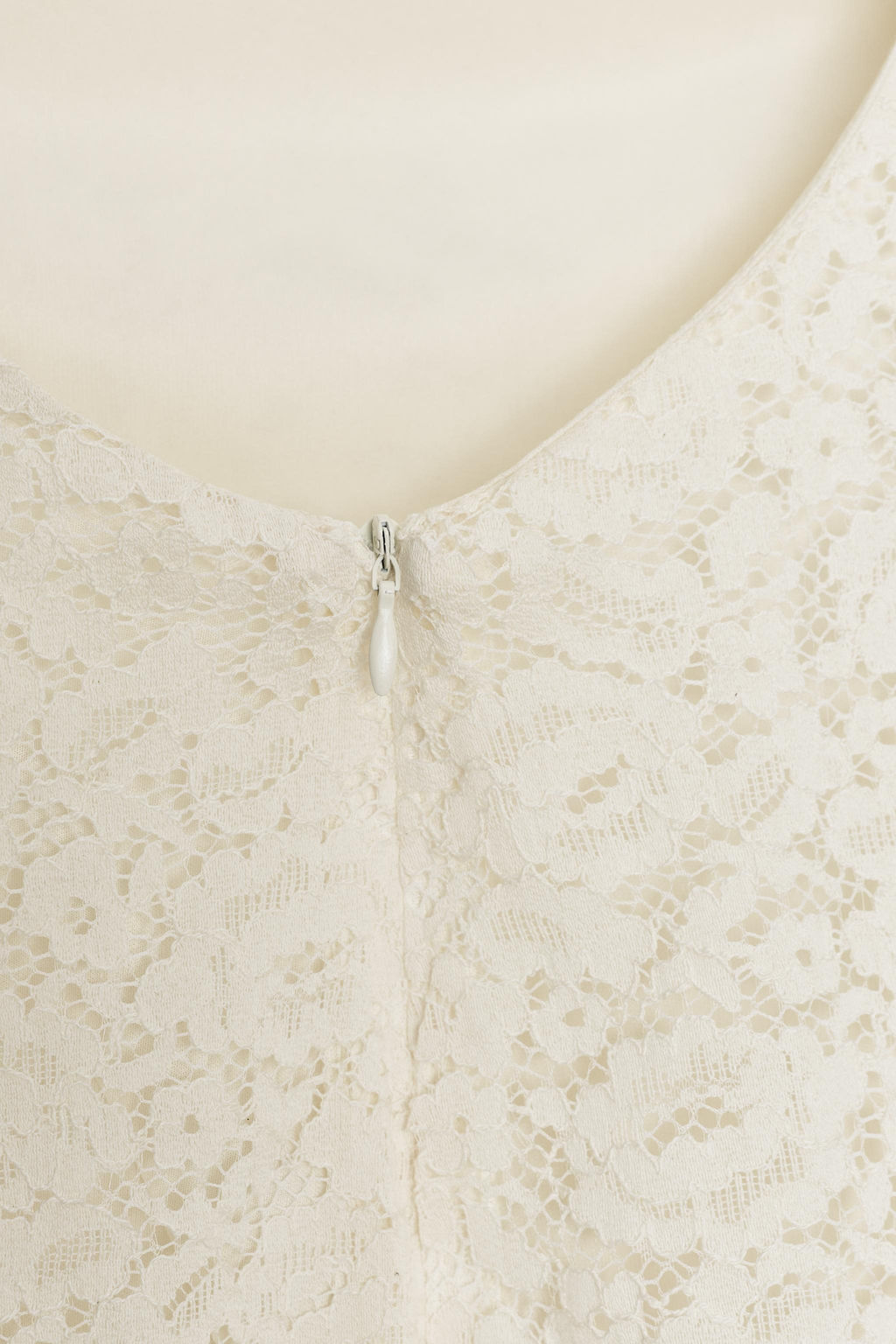 SHORT LACE DRESS - Zara фото 7