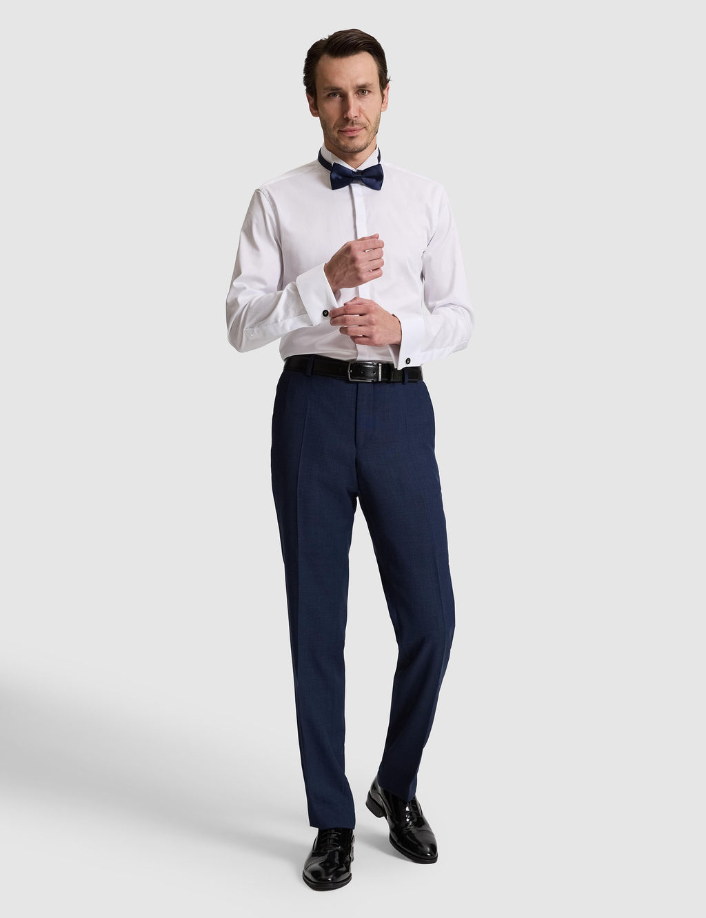Beyaz Slim Fit Pamuk Kar___ml_ Ata Yaka Smokin G_mlek