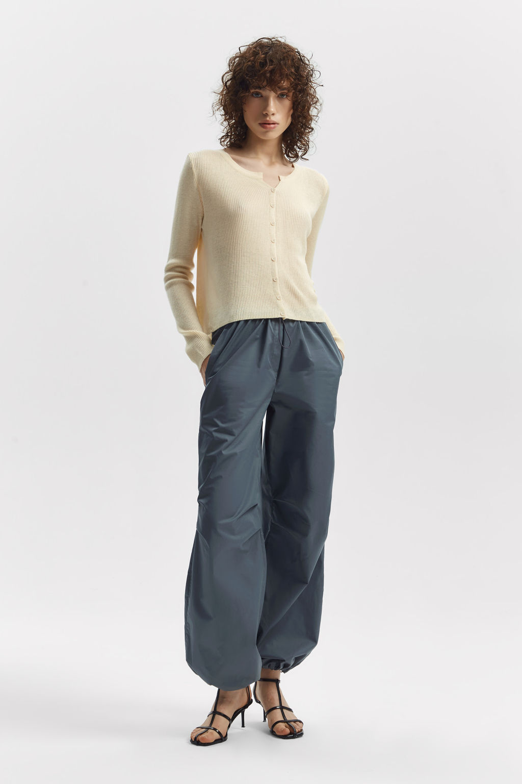 Кардиган однотонный на пуговицах - Mollis фото 2