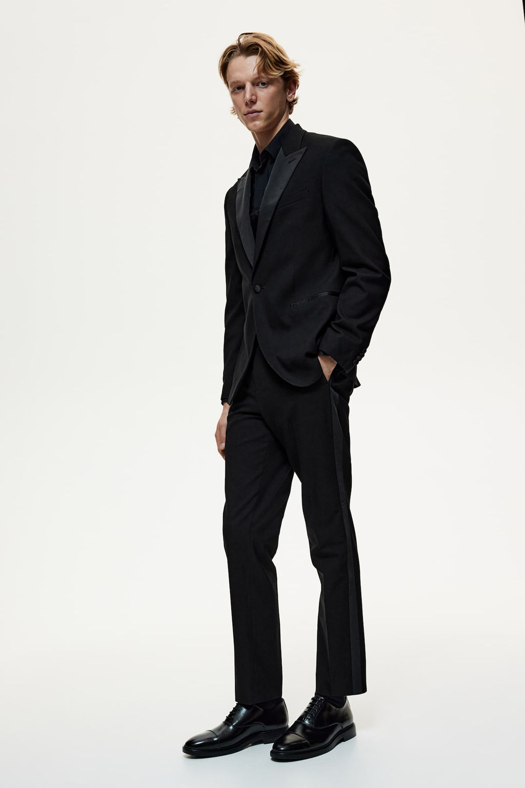 Americana de esmoquin de un boton Slim Fit - H&m фото 6