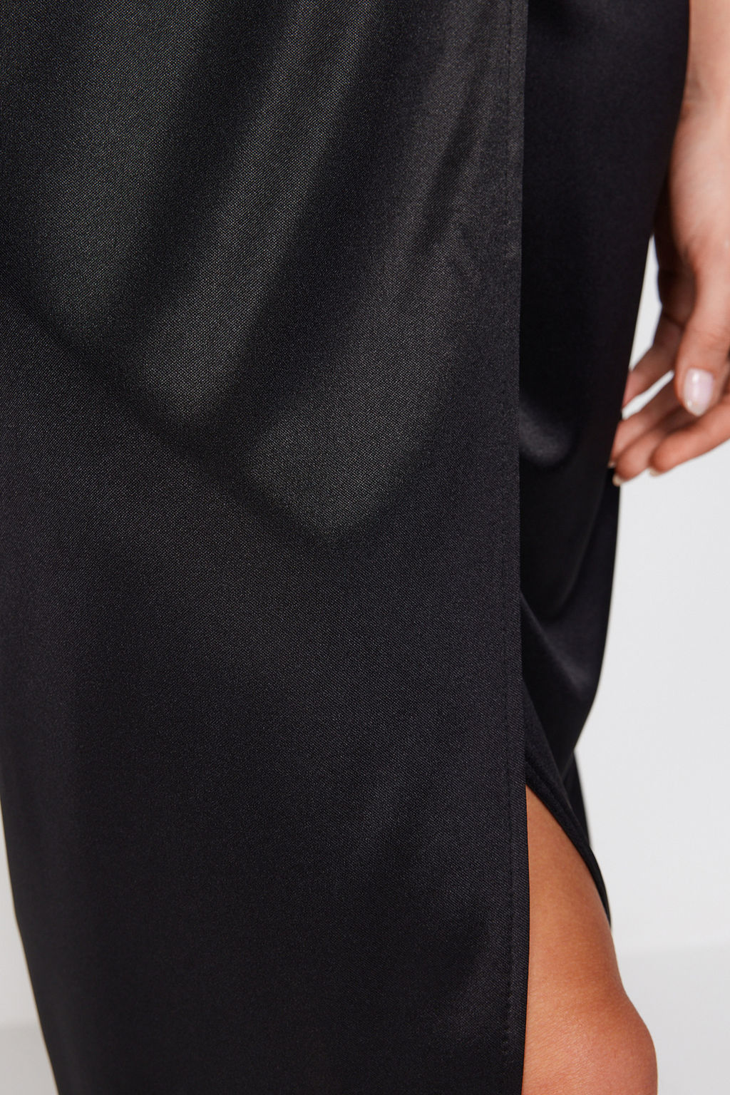 Siyah Drapeli Anvelop Orme Saten Elbise TPRSS24EL00054 - Trendyolmilla фото 5