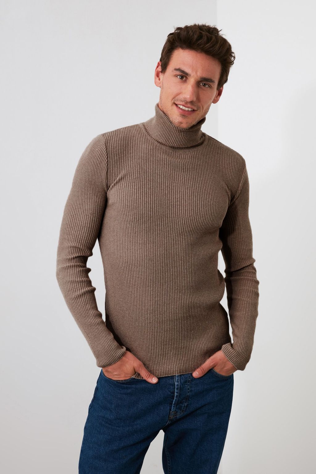 TRENDYOL MAN Lacivert Slim Fit Pamuklu Bal?kc? Yaka Fitilli Orgu Kazak TMNAW20MG0031 - Trendyolmilla фото 41