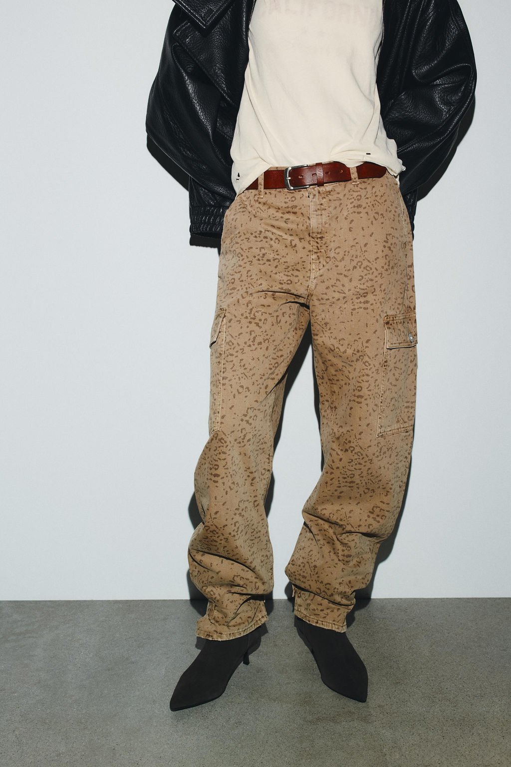 TRF ANIMAL PRINT BAGGY BALLOON JEANS - Zara фото 2