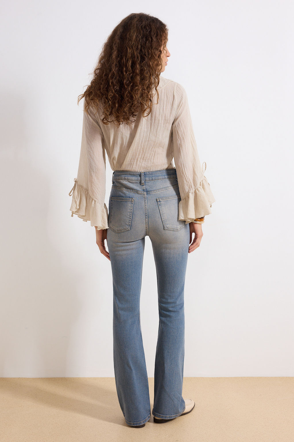 Koyu Mavi Soluk Efekt Vintage Normal Bel Az Esnek Ispanyol Paca Jeans TWOAW25JE00096