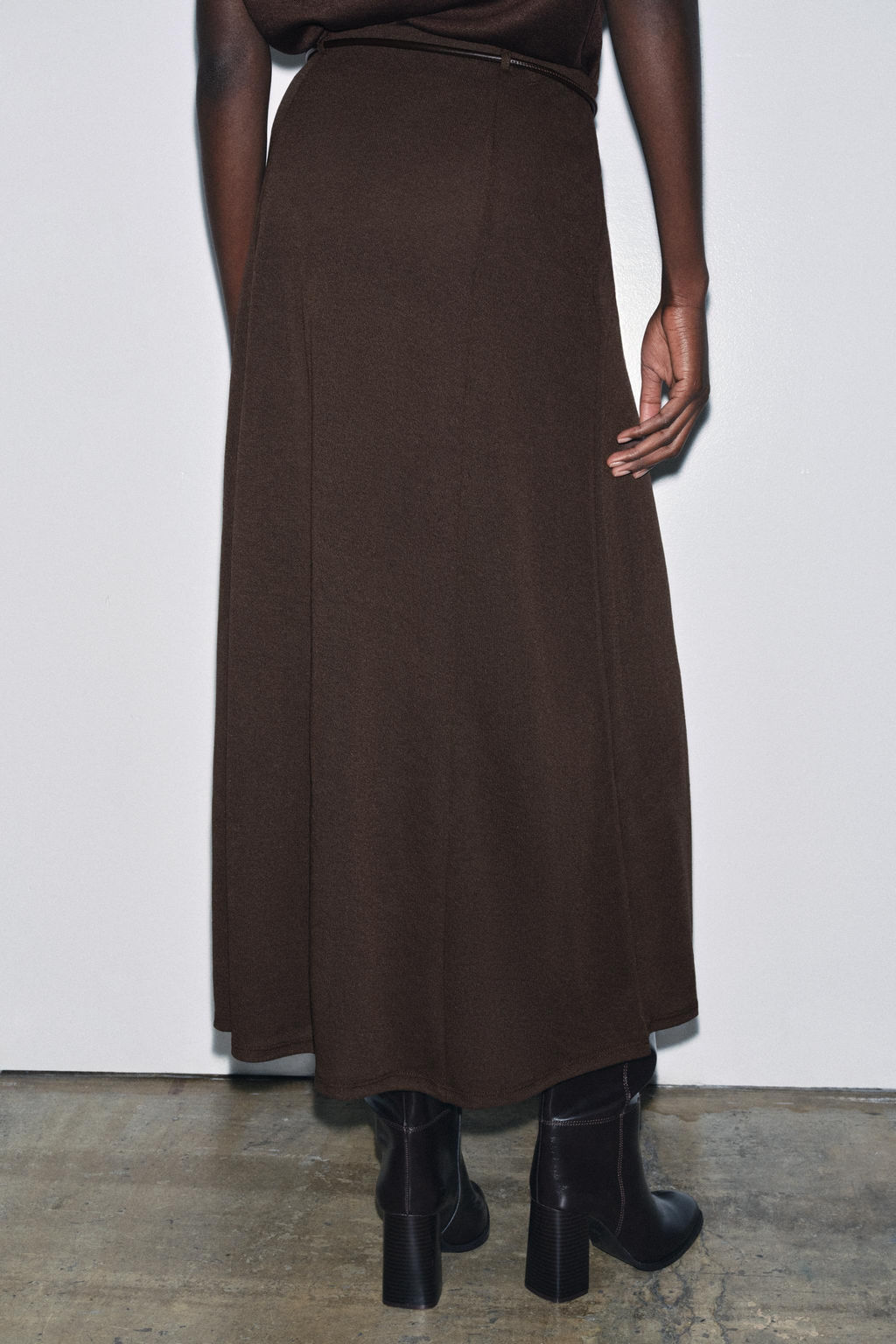 KNITTED CUT-OUT SKIRT WITH BELT - Zara фото 10