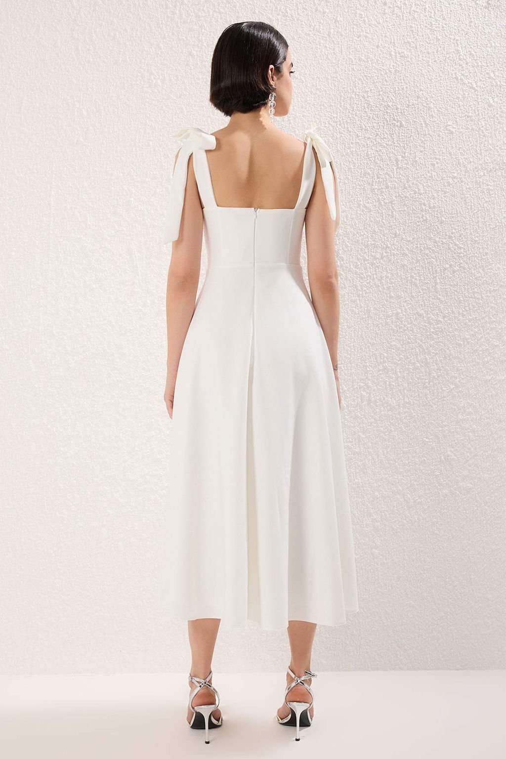 Beyaz A-Kesim Ask? Baglama Detayl? Dokuma Midi S?k Abiye Gece Mezuniyet Elbisesi TPRSS24EL00251