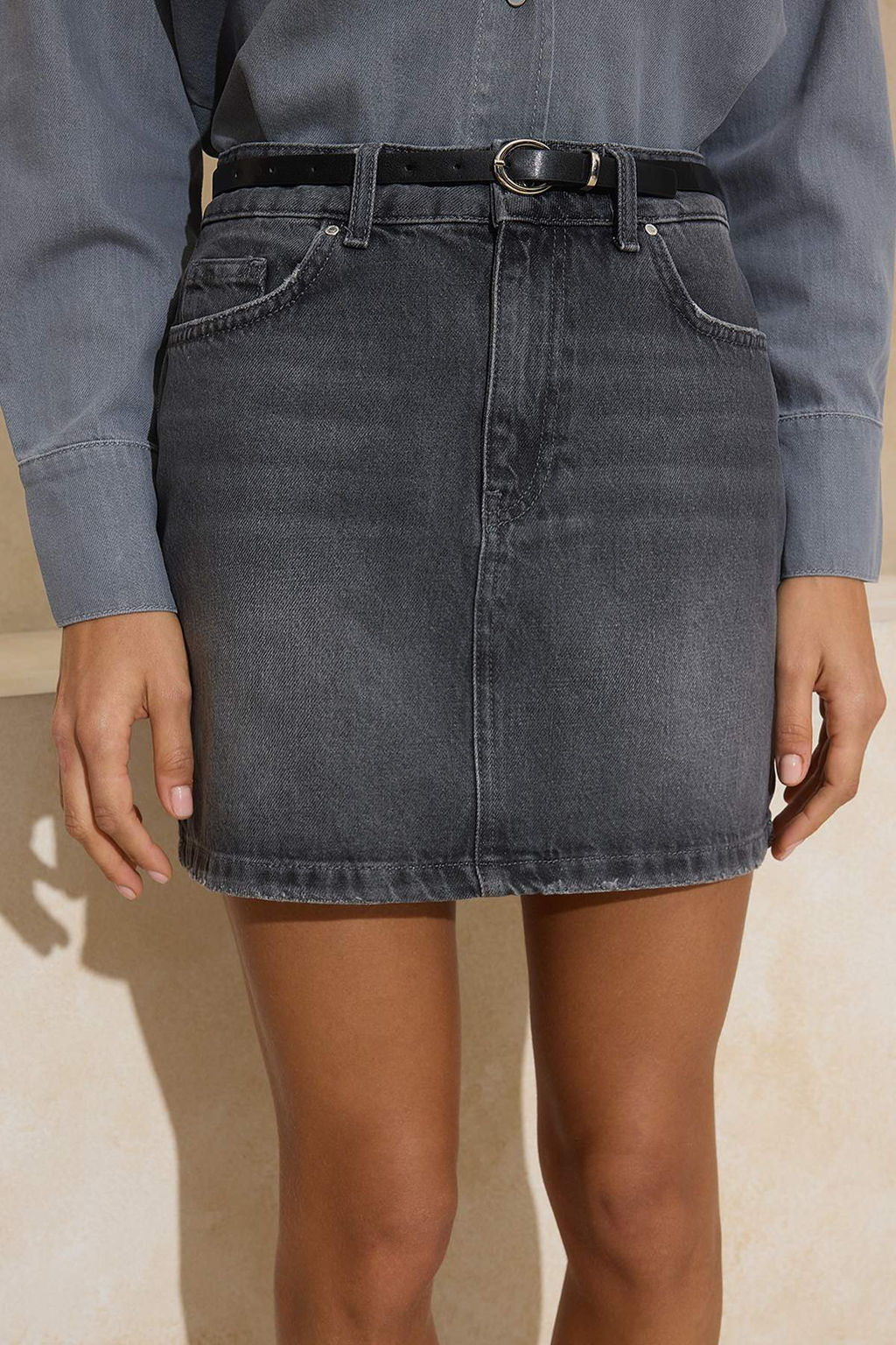 Antrasit Kemer Detayl? Mini Denim Etek TWOSS26ET00011 - Trendyolmilla фото 5