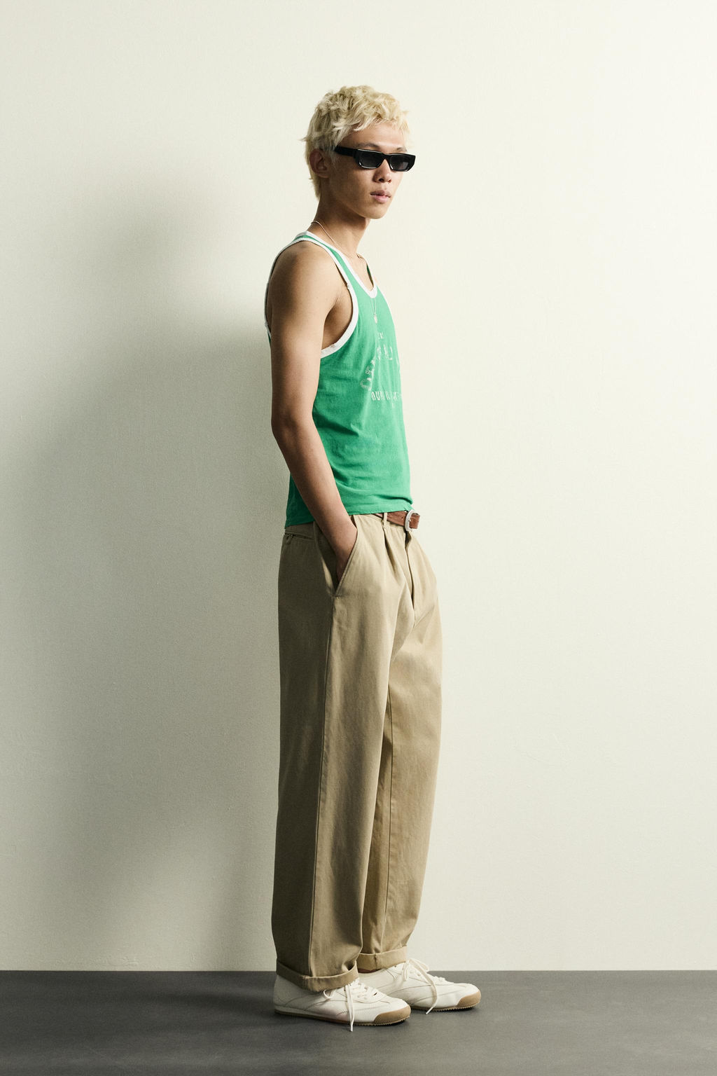 CAMISETA TANK  CONTRASTE EFECTO VINTAGE / Verde / Crudo - Zara фото 4