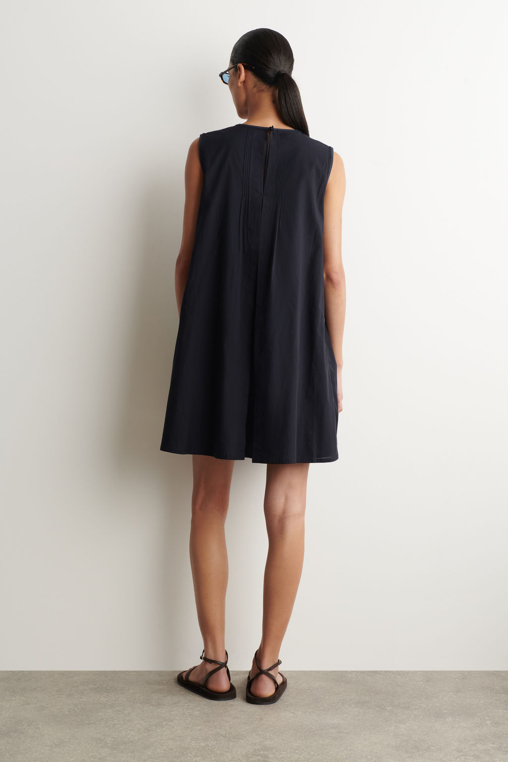 VESTIDO CORTO COMBINADO DETALLE PLIEGUES - H&m фото 6