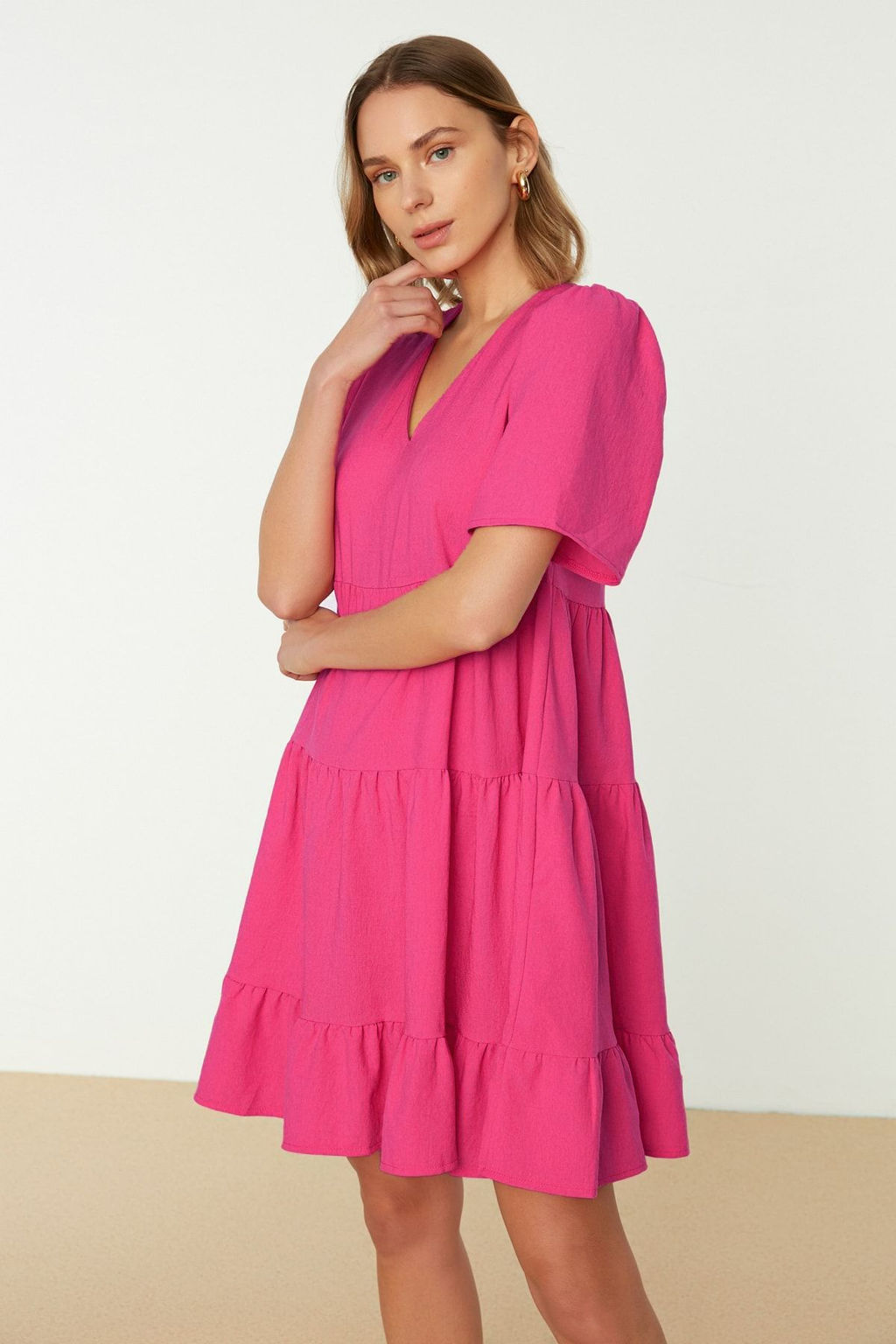 Fusya Genis Kesim V Yaka Mini Dokuma Elbise TWOSS20EL0400