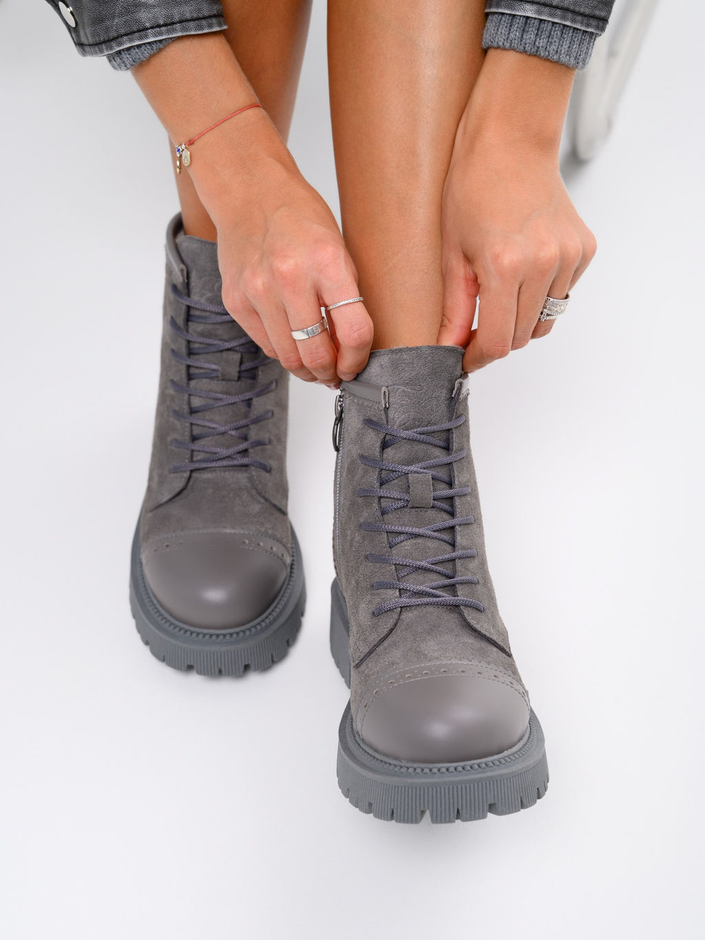 Ботинки 319.taskanagr.Серый замок замша+игуана/байка