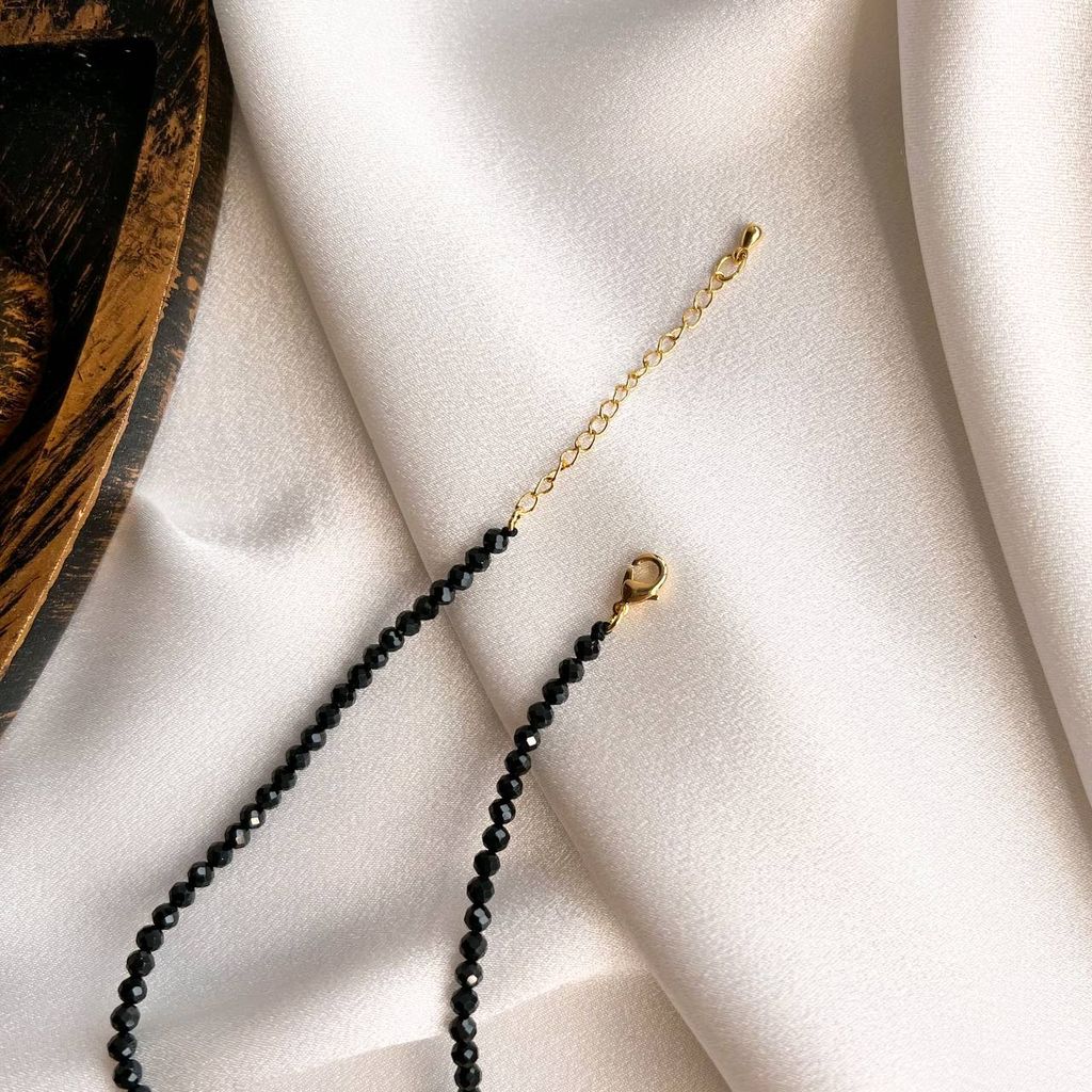 Бусы с подвеской из Шпинели огранка 45 см +