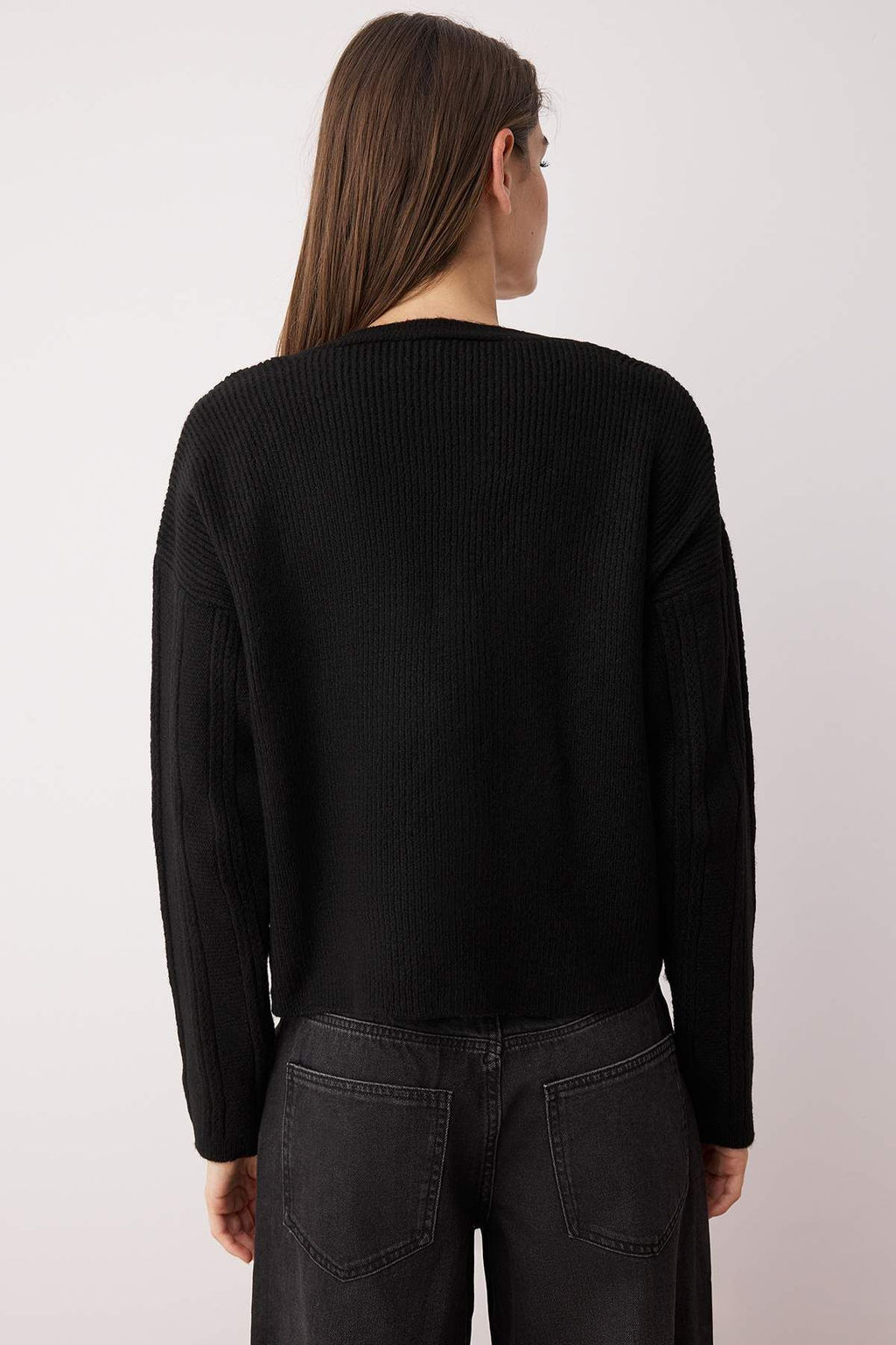 Ekru Yumusak Dokulu Kol Isleme Detayl? Genis Kal?p Triko H?rka TWOAW26HI00120 - Trendyolmilla фото 4