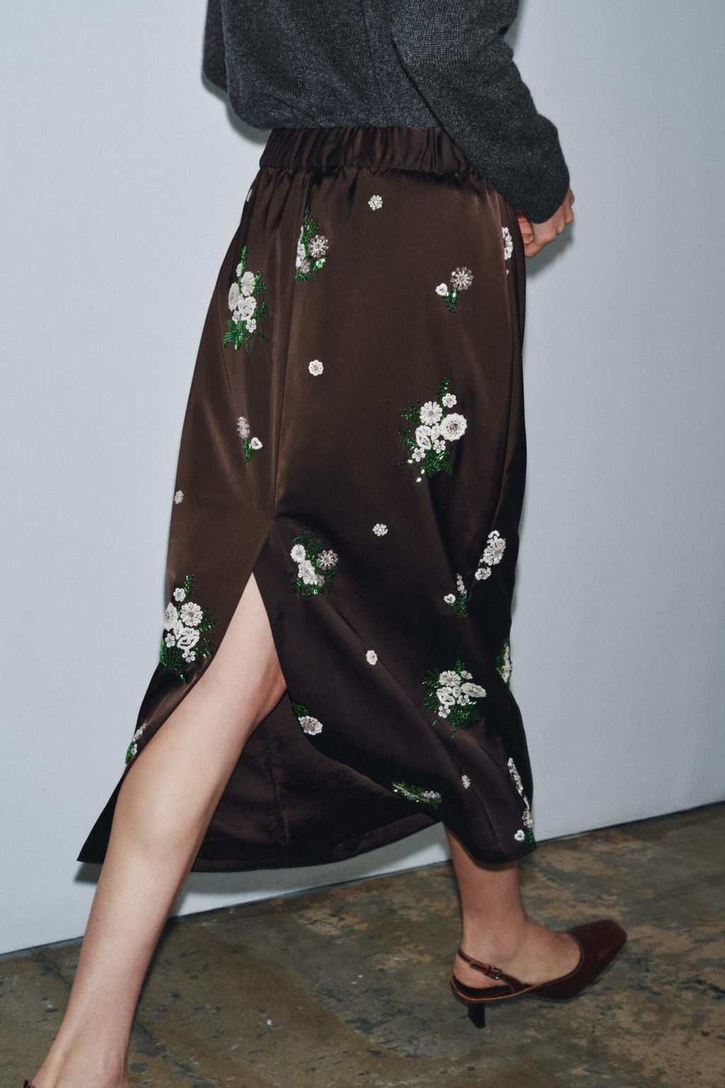 ZW COLLECTION LIMITED EDITION SEQUIN EMBROIDERED SKIRT - Zara фото 2