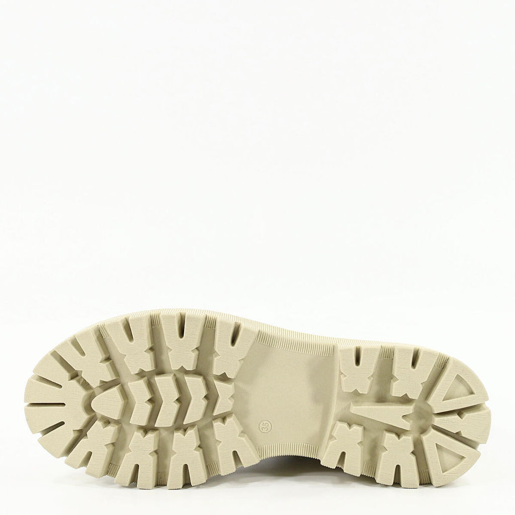 Ботинки девичьи