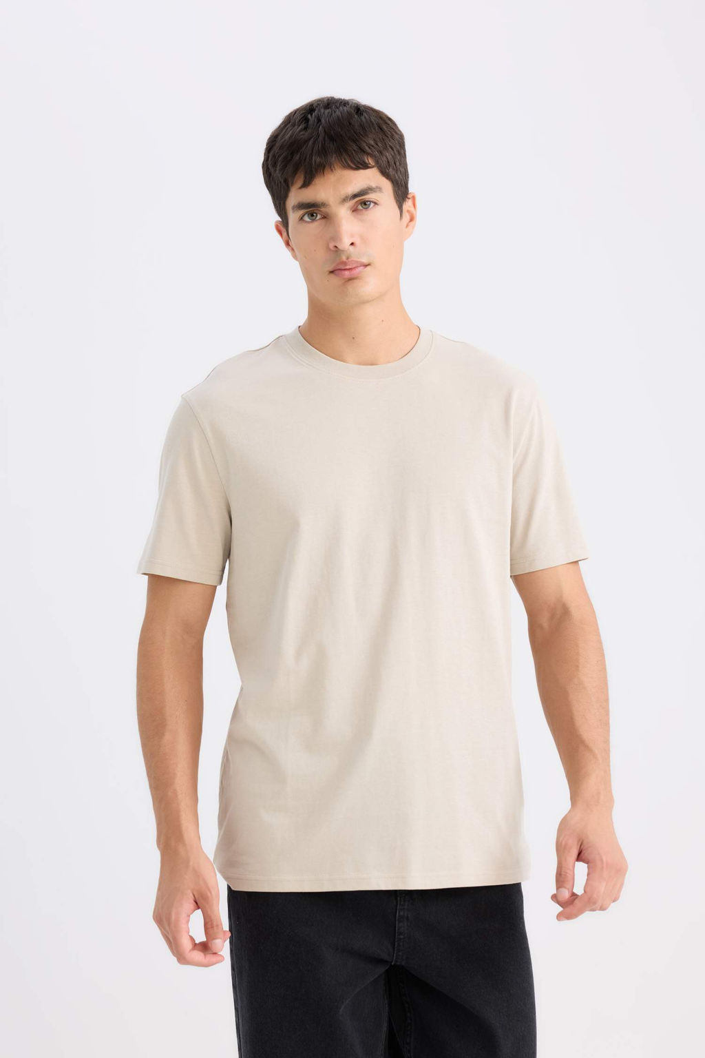 New Regular Fit Bisiklet Yaka Basic Duz K?sa Kollu Tisort - Defacto фото 4