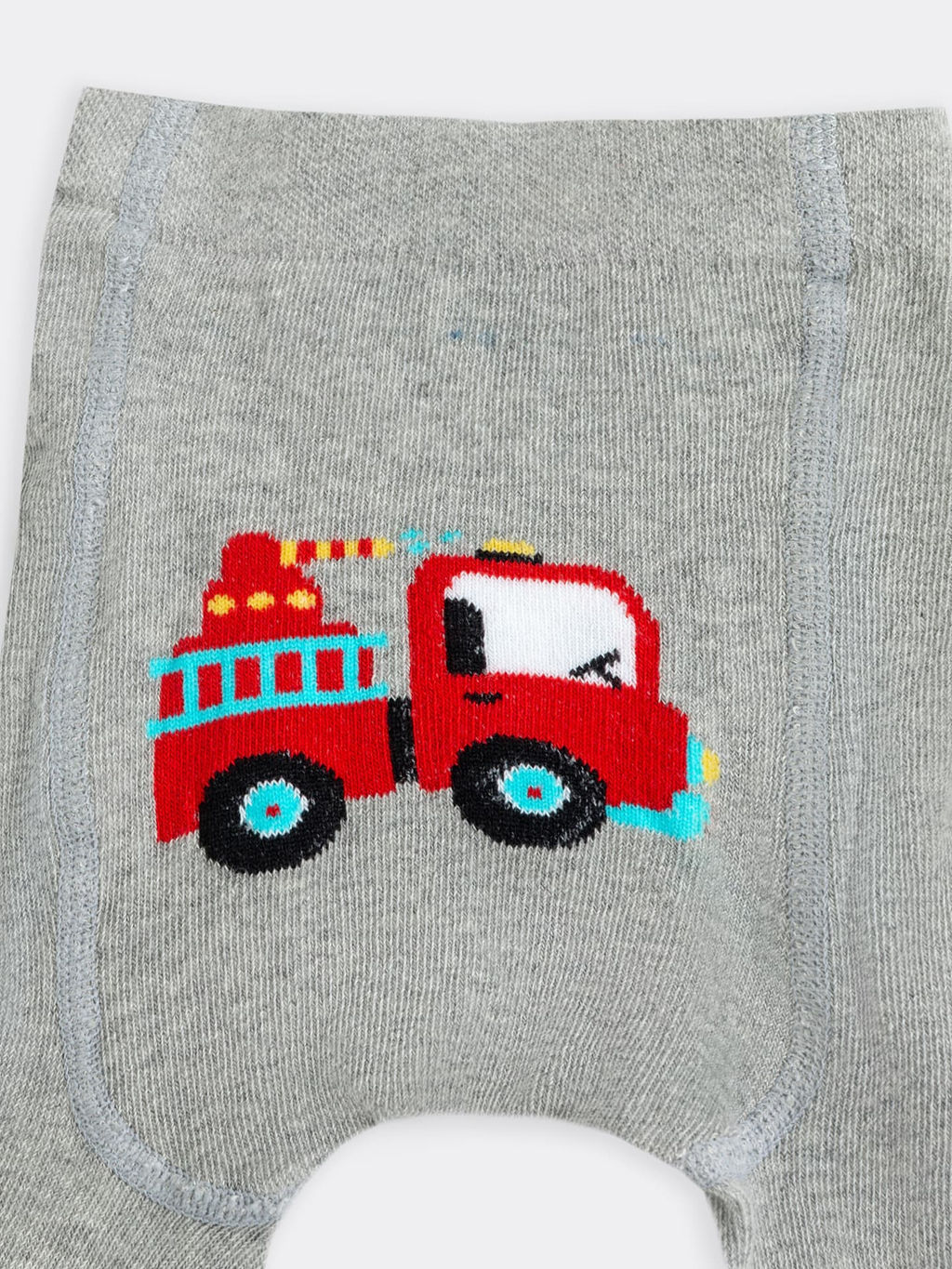 Цена за 3 пары! Колготки детские серые с изображением пожарной машины - Mark formelle фото 3