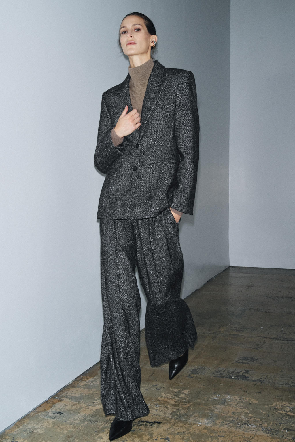 ZW COLLECTION WOOL BLEND TROUSERS - Zara фото 5