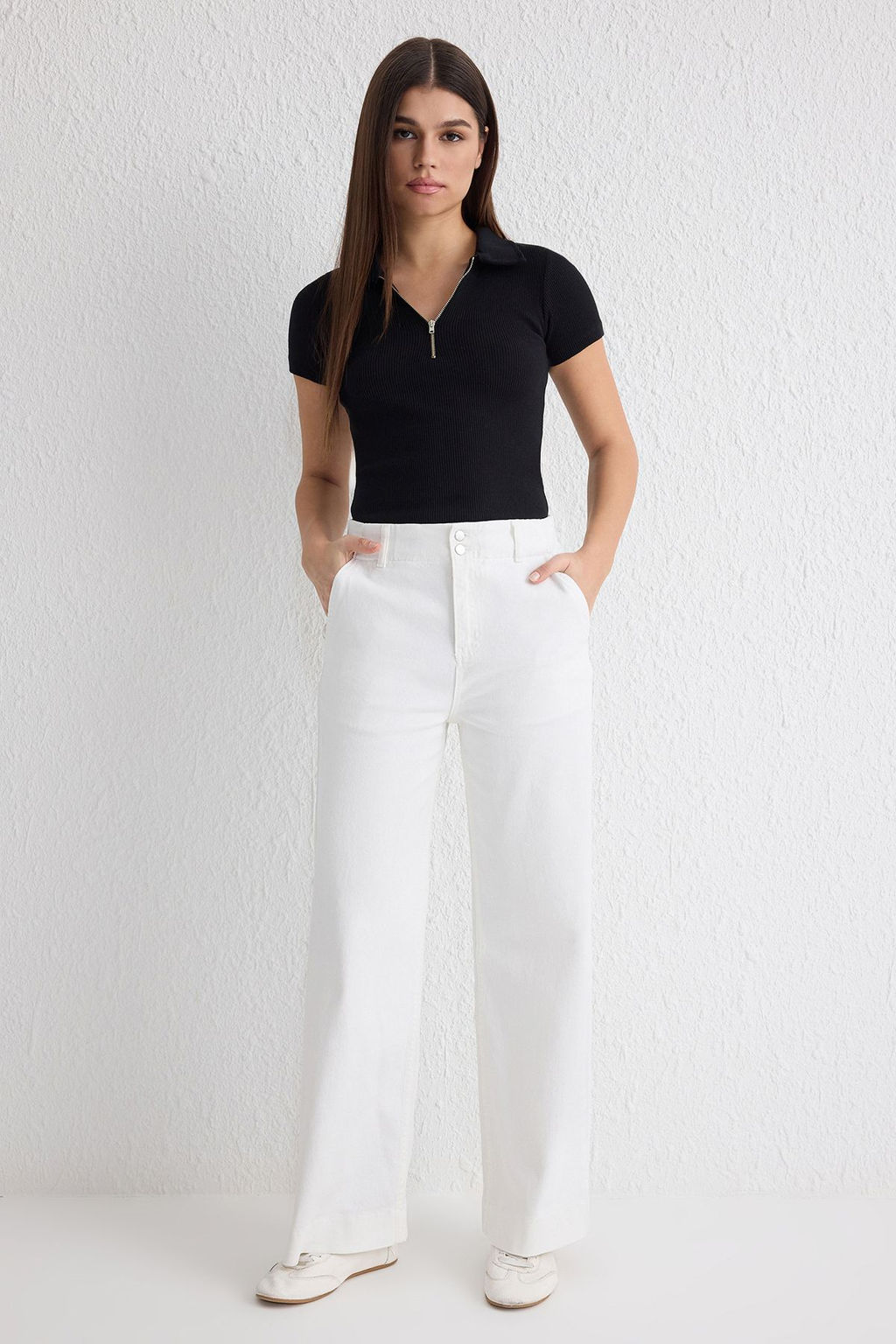 TRENDYOLMILLA Beyaz Dugme Detayl? Yuksek Bel Wide Leg Jeans TWOSS25JE00183  фото 2