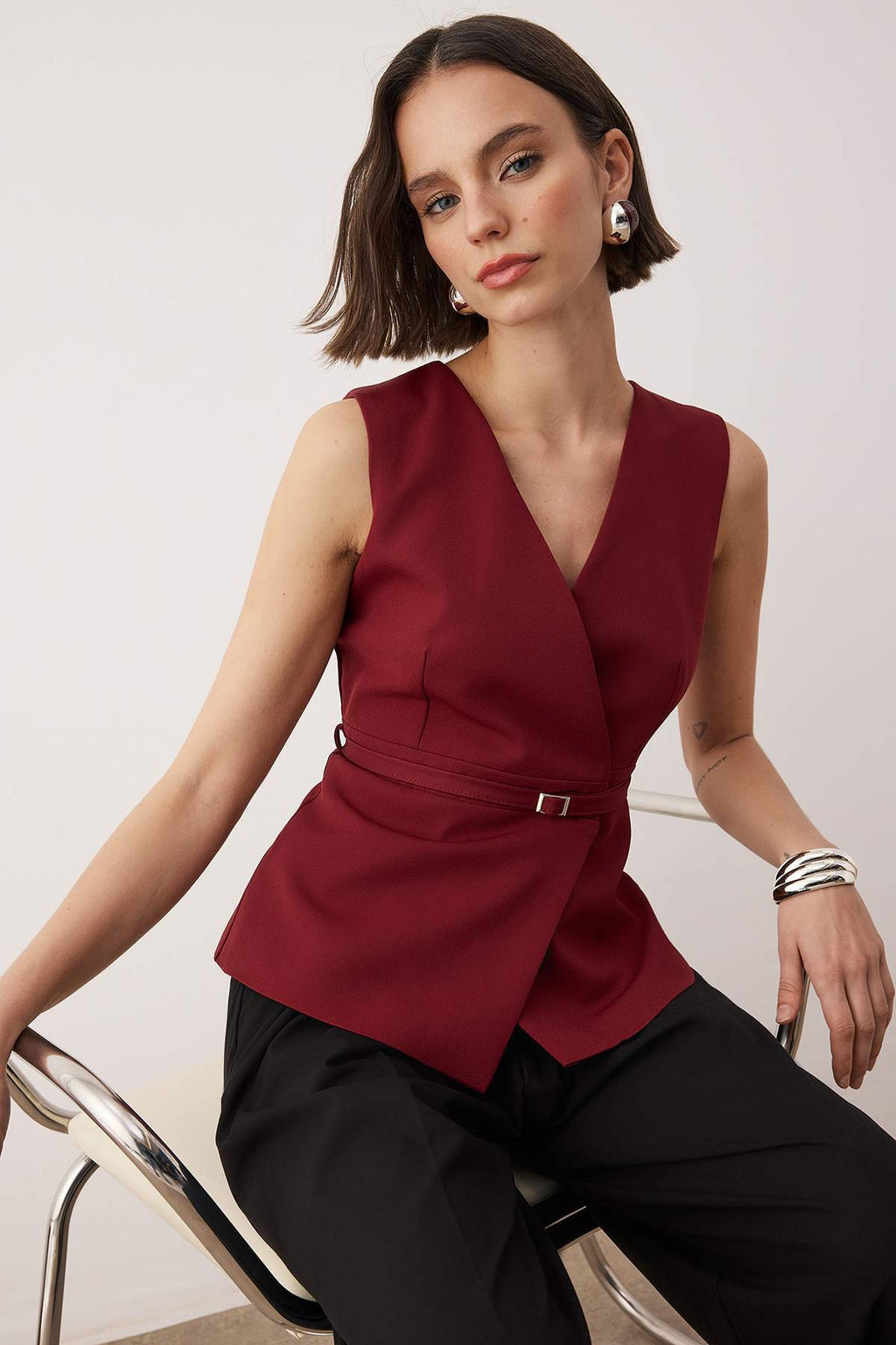 Beyaz Fitted Kemerli Anvelop Kapamal? Yelek TWOAW26YE00029 - Trendyolmilla фото 14
