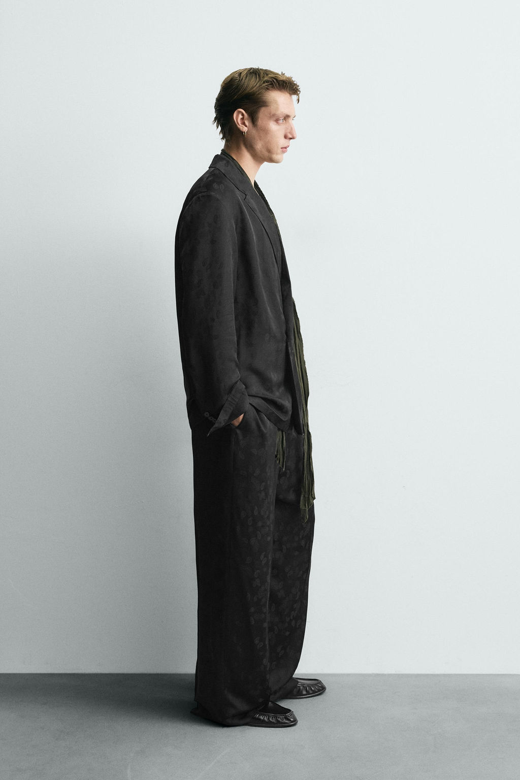 LIMITED EDITION PAISLEY JACQUARD FLOWING SUIT TROUSERS - Zara фото 4