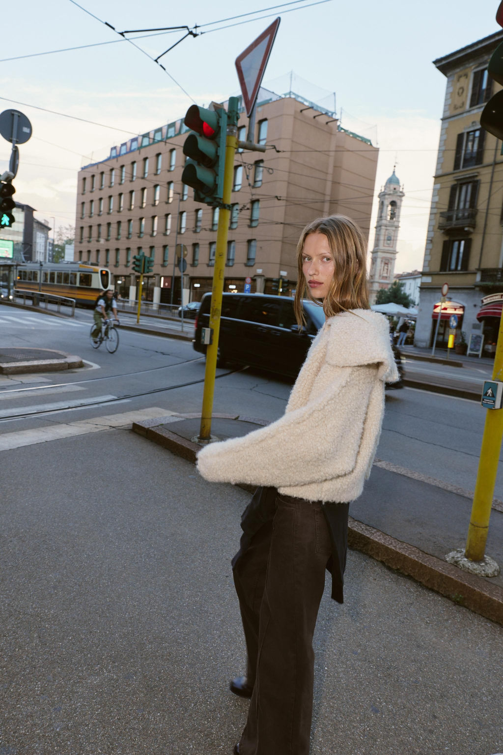 BOUCL_ JACKET - Zara фото 8