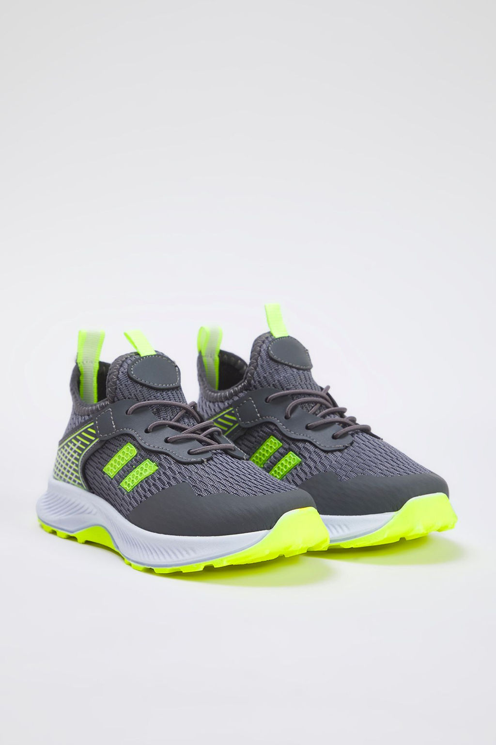Trendyol Shoes Gri Bagc?kl? Neon Detayl? Hafif Taban Buyuk/Kucuk Erkek Cocuk Kids Spor Ayakkab? TAKSS25SN00025 - Trendyolmilla фото 3