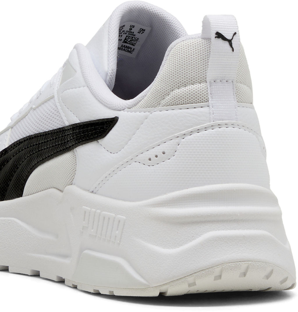 Кроссовки взрослые