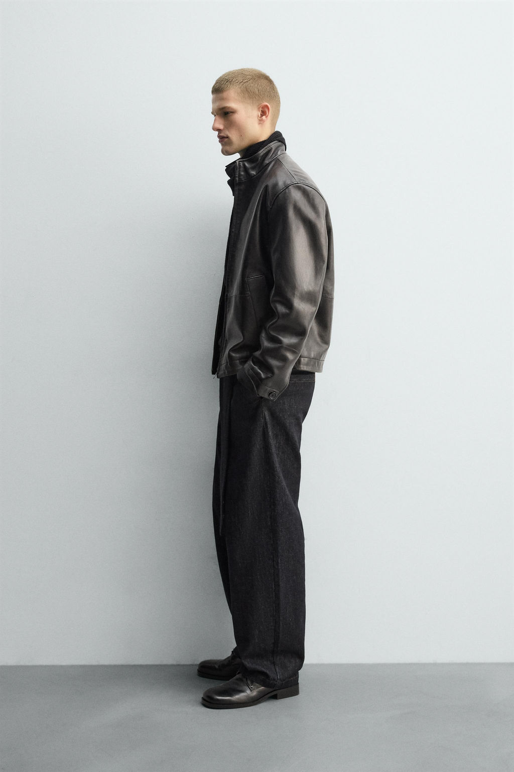 RELAXED FIT LEATHER JACKET - Zara фото 4