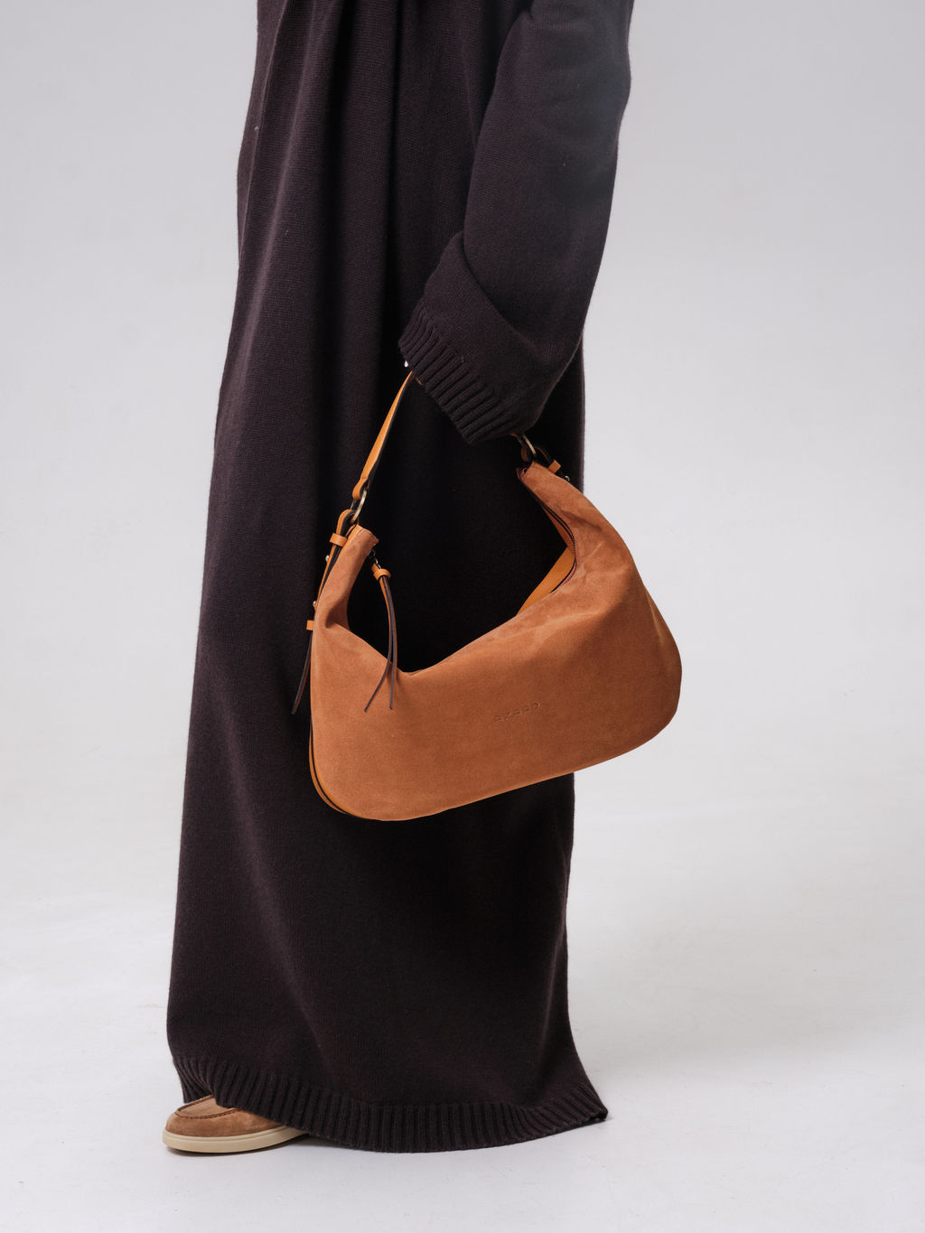 Сумка замшевая багет Azaro 30861 оранжевый карандаш