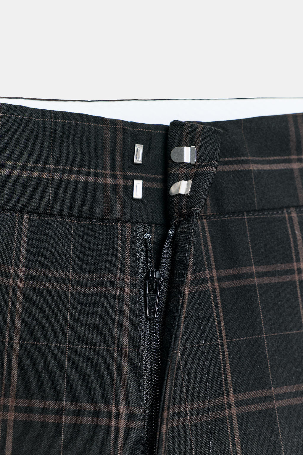 HIGH-WAIST CHECKED TROUSERS - Zara фото 10