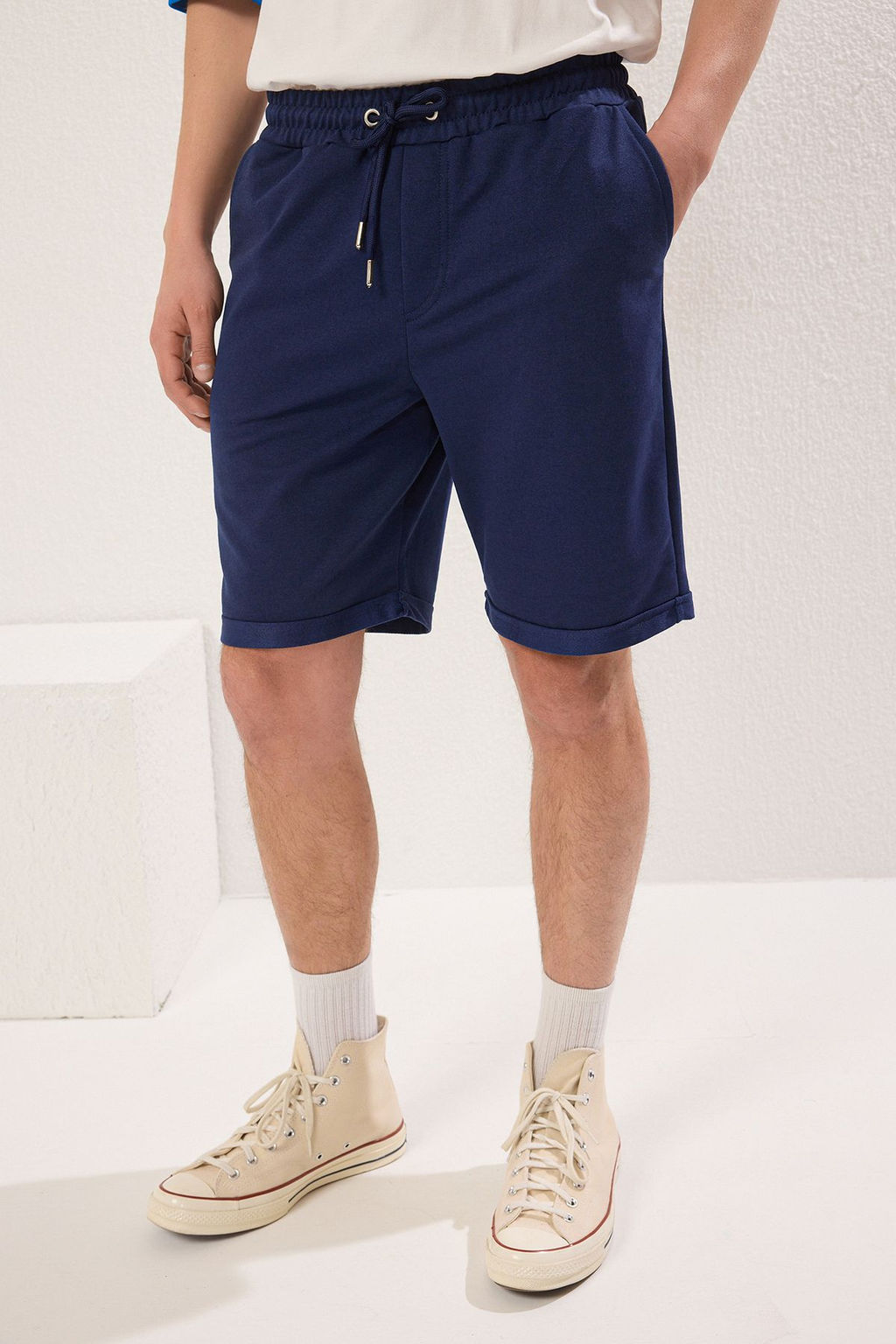 TRENDYOL MAN Gri Regular/Normal Kesim Orta Boy Lastik Belli Bagc?kl? Duble Paca Sort TMNSS21SR0046 - Trendyolmilla фото 4
