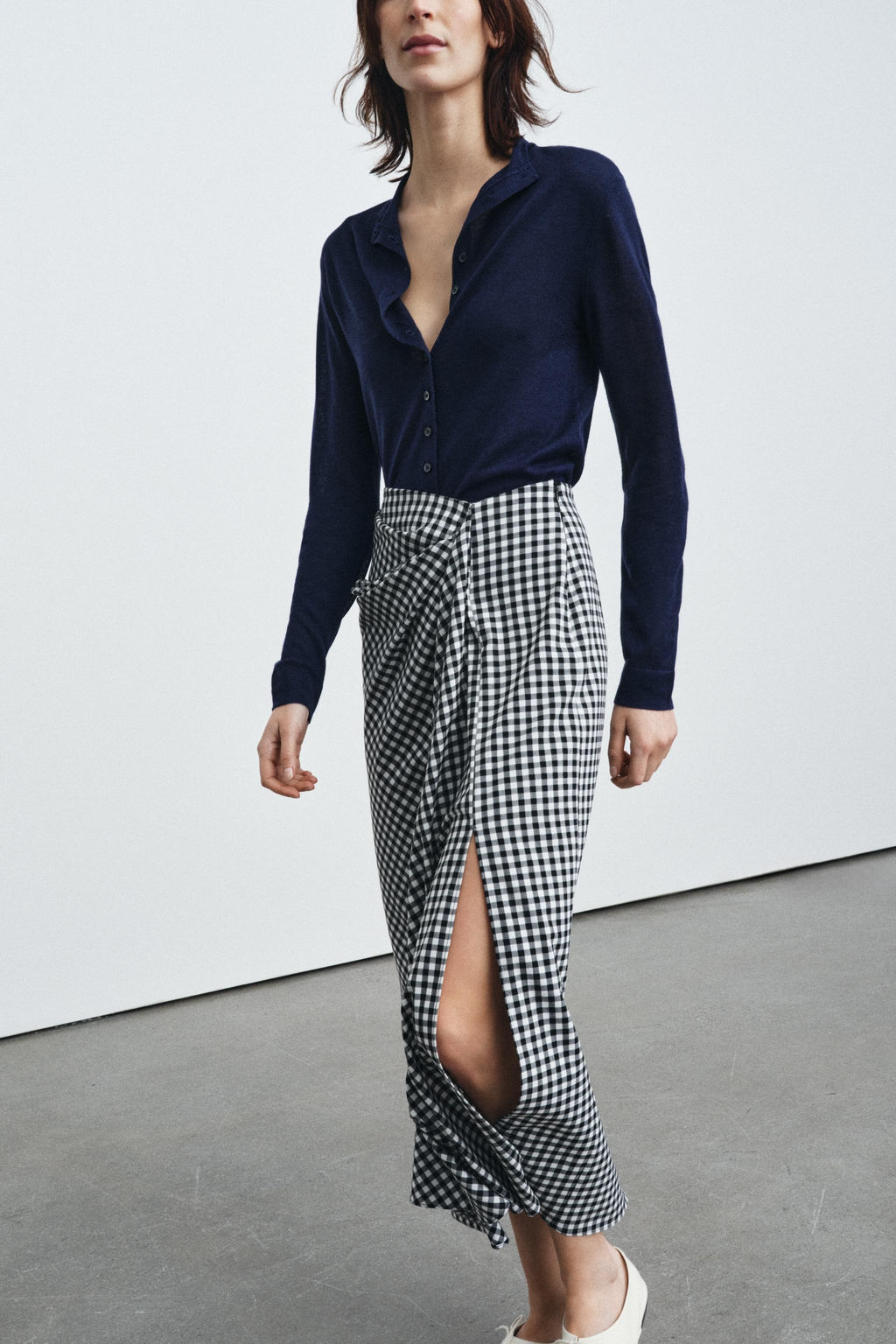 DRAPED GINGHAM SKIRT - Zara фото 4