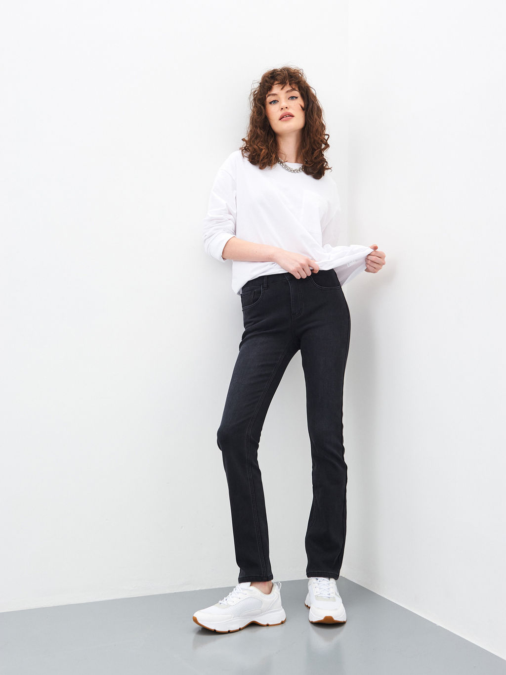 Утепленные Женские Джинсы Прямые на Флисе