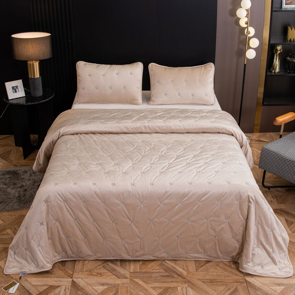 Велюровое покрывало Grande OVS010 240*260