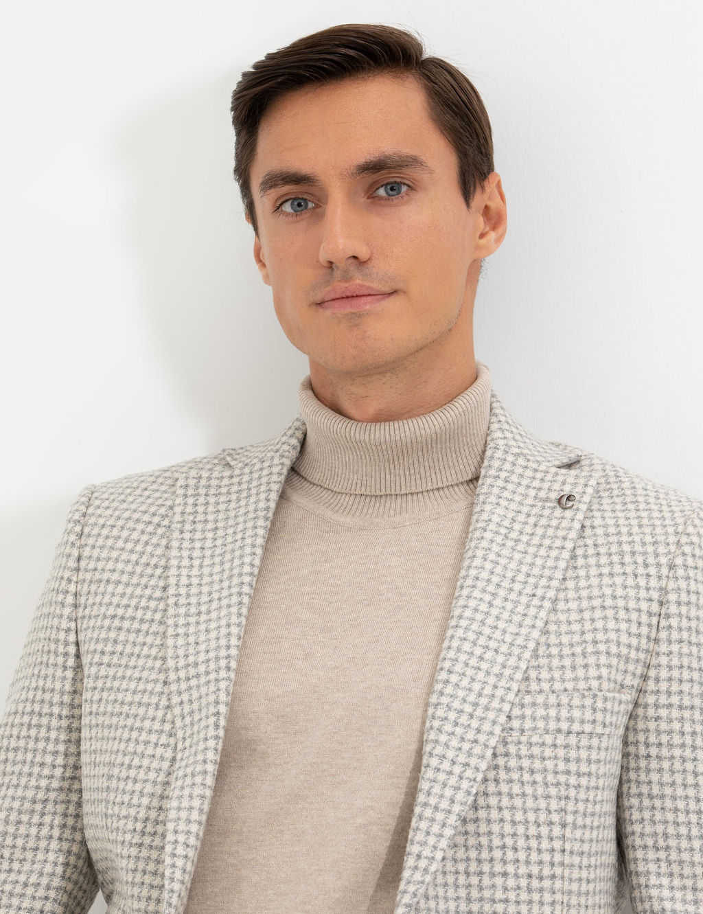 Светло-серая приталенная куртка - Cacharel фото 10