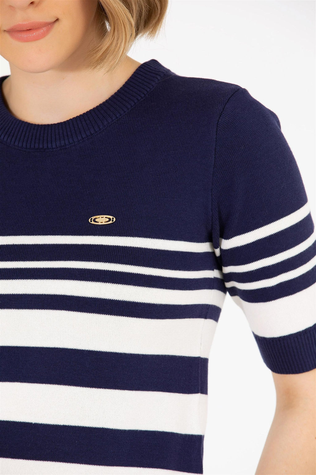 U. S. Polo Assn Женский темно-синий свитер с круглым вырезом - U.s. polo assn фото 14