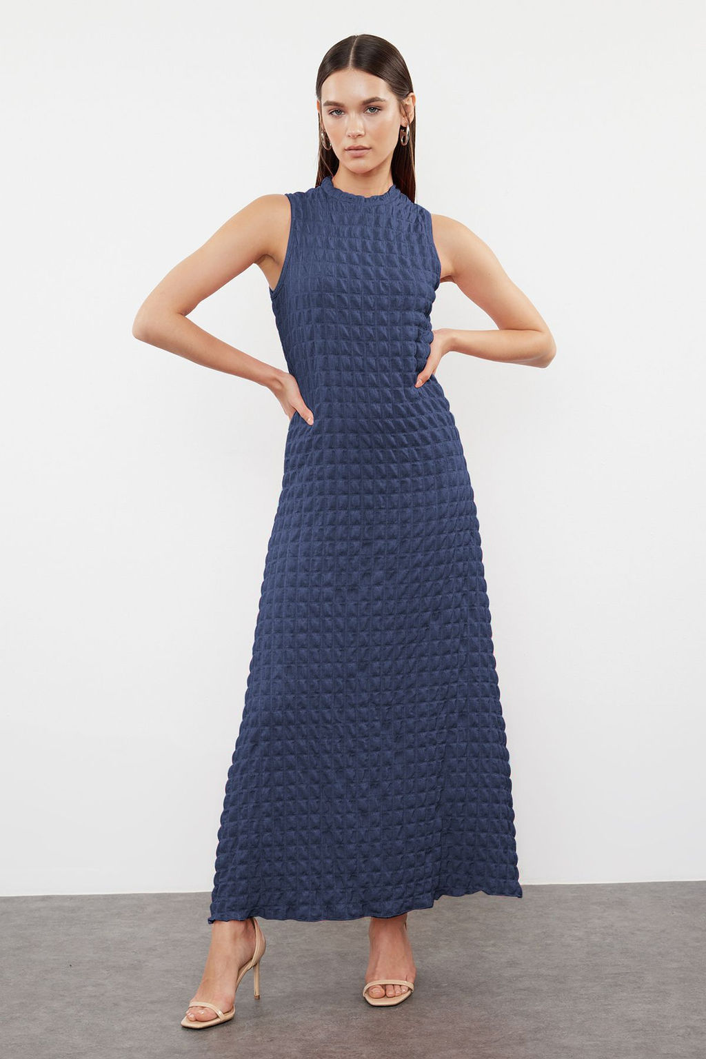 Indigo Duz Dokulu A Kesim/Can Form Bisiklet Yaka Dokulu Maxi Elbise TWOSS24EL00683