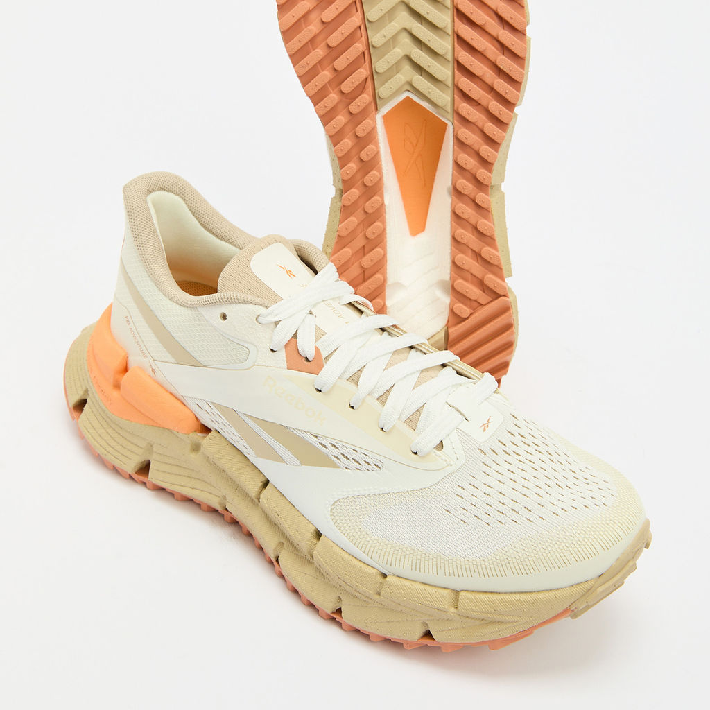 Женские кроссовки REEBOK FLOATZIG ADVENTURE 1 Артикул 4123645, бежевый