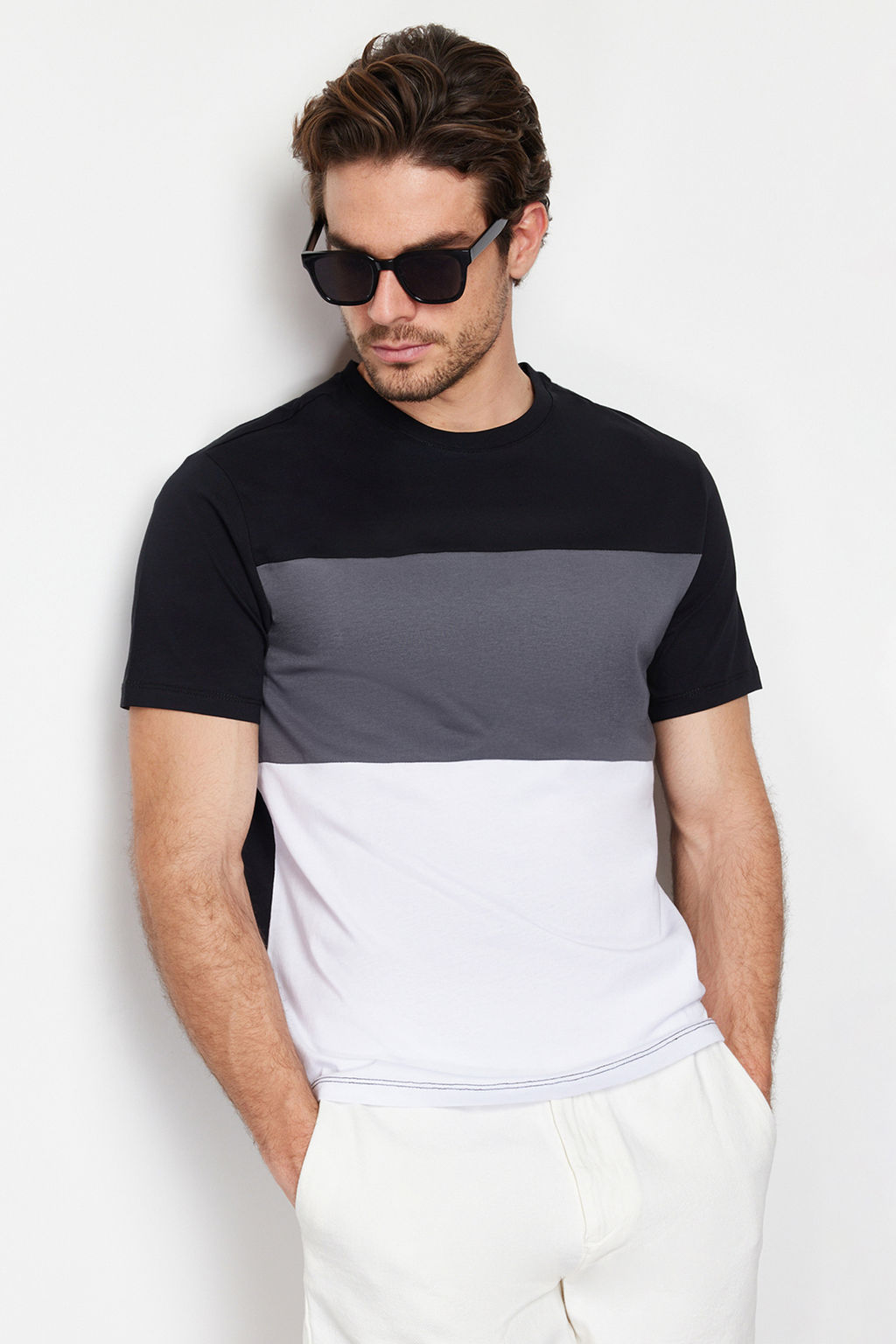 TRENDYOL MAN Siyah Regular/Normal Kesim Renk Bloklu %100 Pamuklu T-Shirt TMNSS24TS00076 - Trendyolmilla фото 7