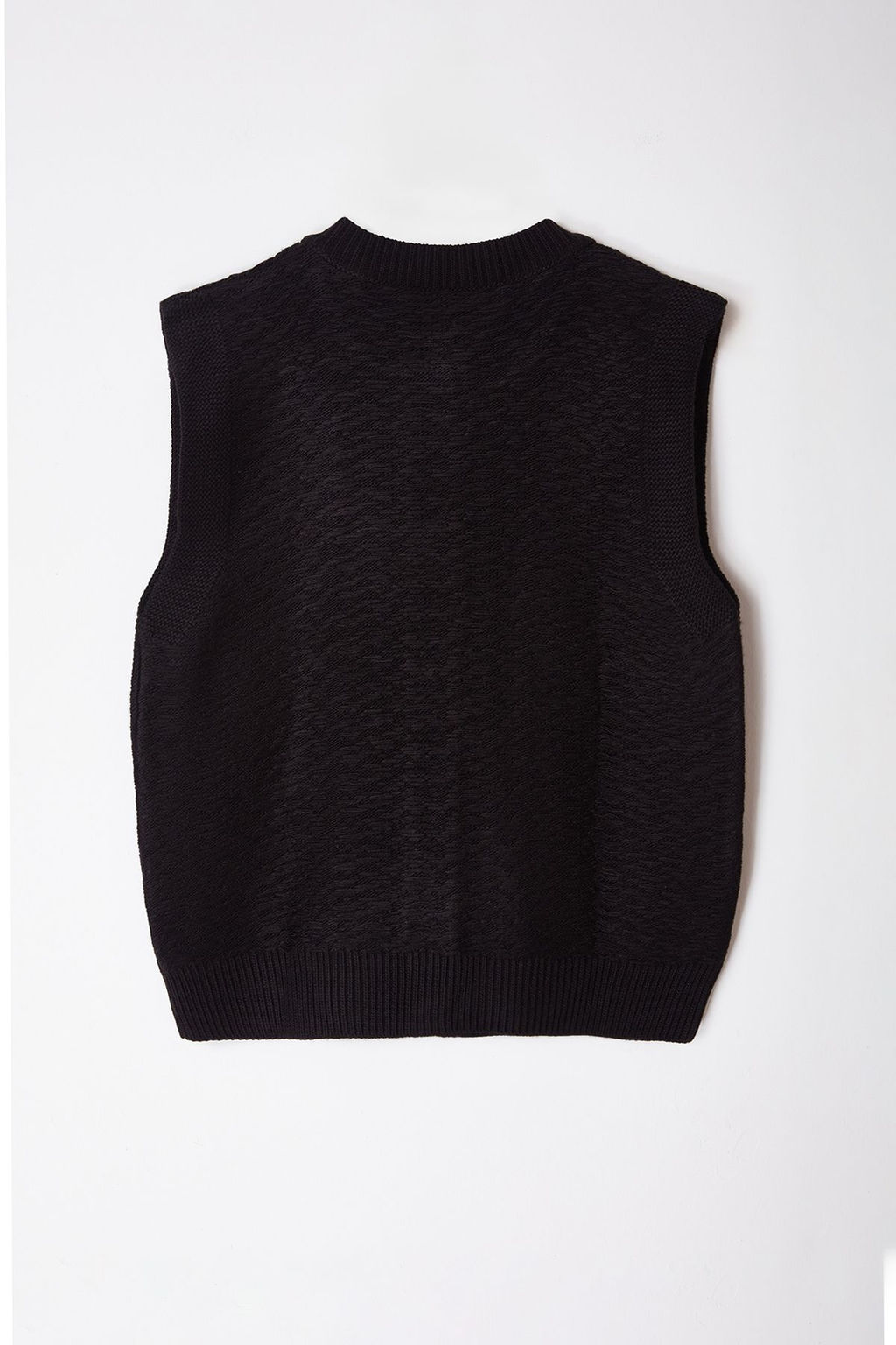 Siyah Bisiklet Yaka Fitted Yelek TWOAW25YE00028